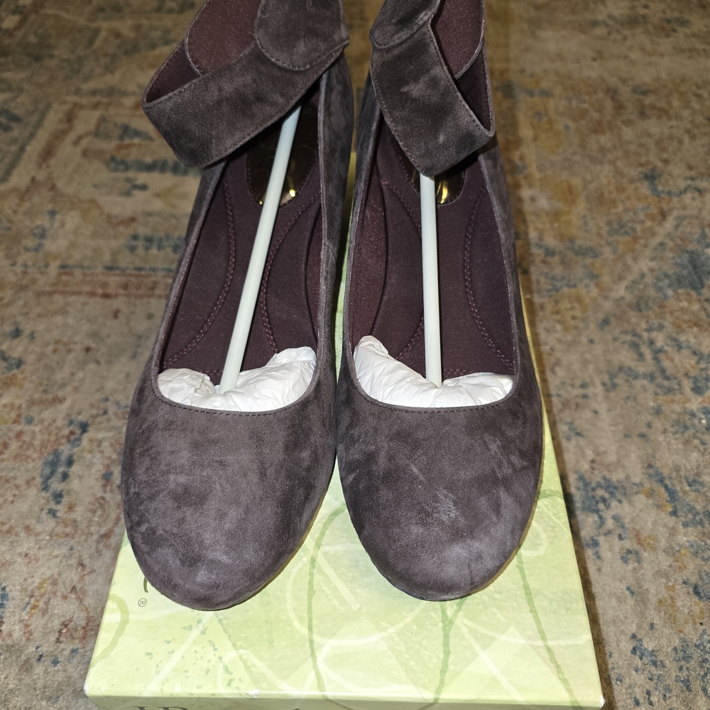 J.Renee Dark Brown Suede Heels